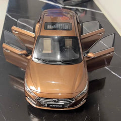 1:18 Hyundai 2017 Celesta Die Cast Model Car