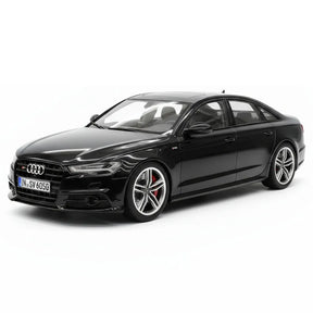 [IVY] 1:18 Audi 2012 S6 Sedan Black Model Car Resin