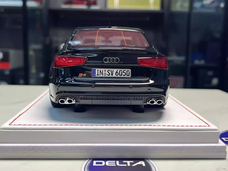 [IVY] 1:18 Audi 2012 S6 Sedan Black Model Car Resin