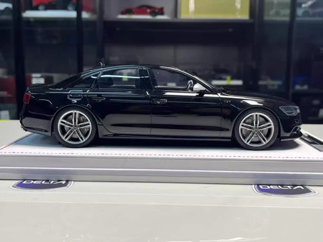 [IVY] 1:18 Audi 2012 S6 Sedan Black Model Car Resin