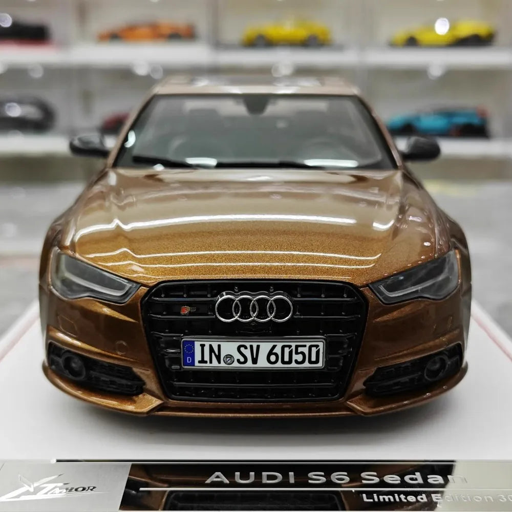 [IVY] 1:18 Audi 2012 S6 Sedan Gold Model Car Resin