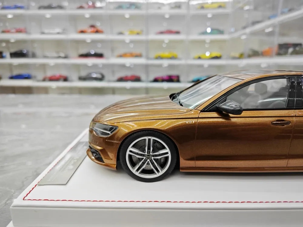 [IVY] 1:18 Audi 2012 S6 Sedan Gold Model Car Resin