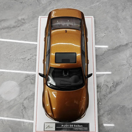 [IVY] 1:18 Audi 2012 S6 Sedan Gold Model Car Resin