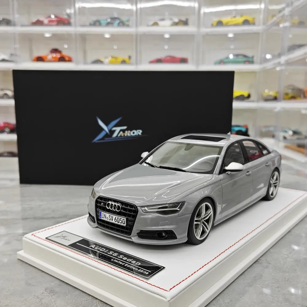 [IVY] 1:18 Audi 2012 S6 Sedan Gray Model Car Resin