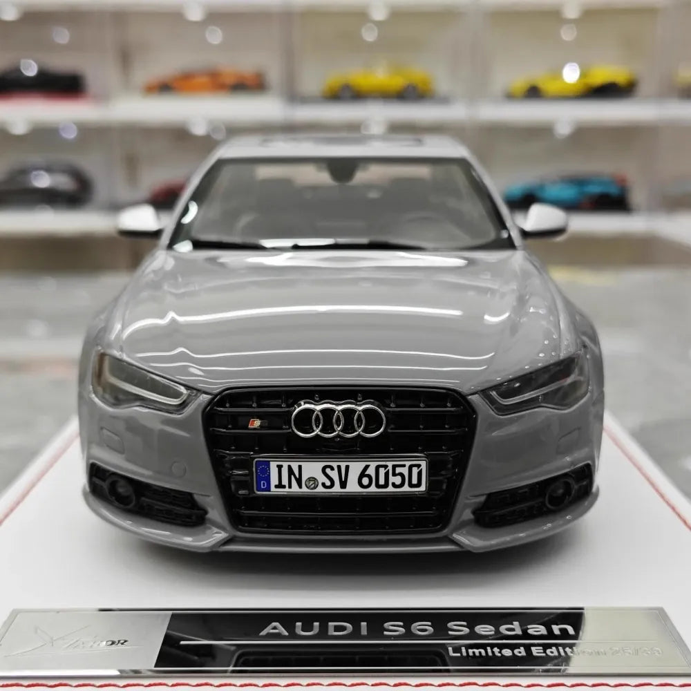[IVY] 1:18 Audi 2012 S6 Sedan Gray Model Car Resin