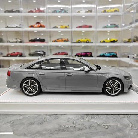 [IVY] 1:18 Audi 2012 S6 Sedan Gray Model Car Resin