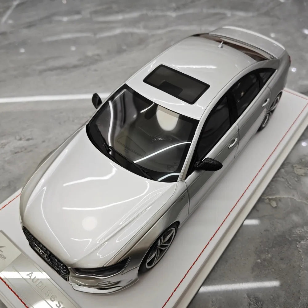 [IVY] 1:18 Audi 2012 S6 Sedan Silver Model Car Resin