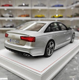 [IVY] 1:18 Audi 2012 S6 Sedan argent voiture miniature Resin