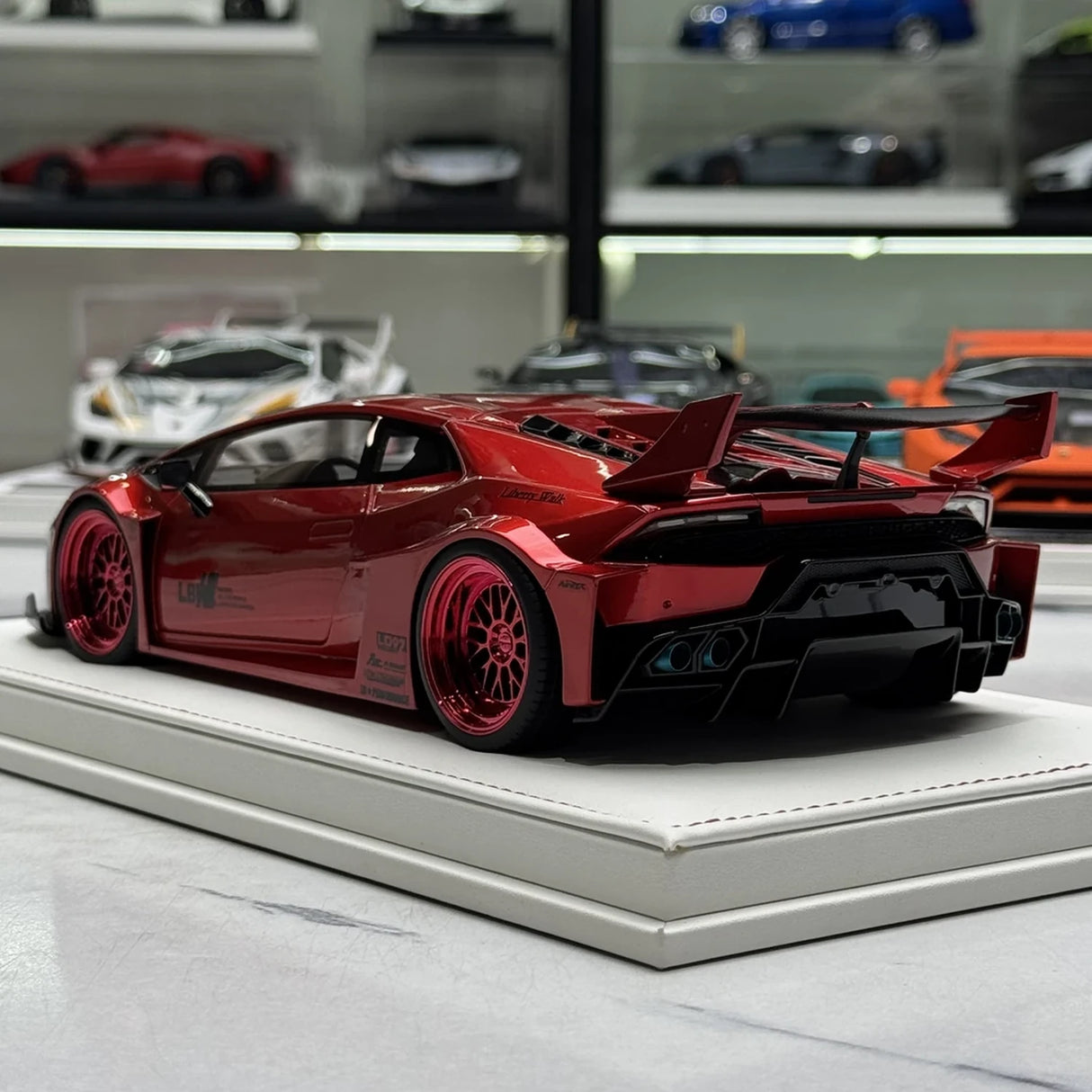 IVY Lamborghini 2014 Huracan LP610-4 LB-Works Red 1:18 – keräilyhartsimallihartsi