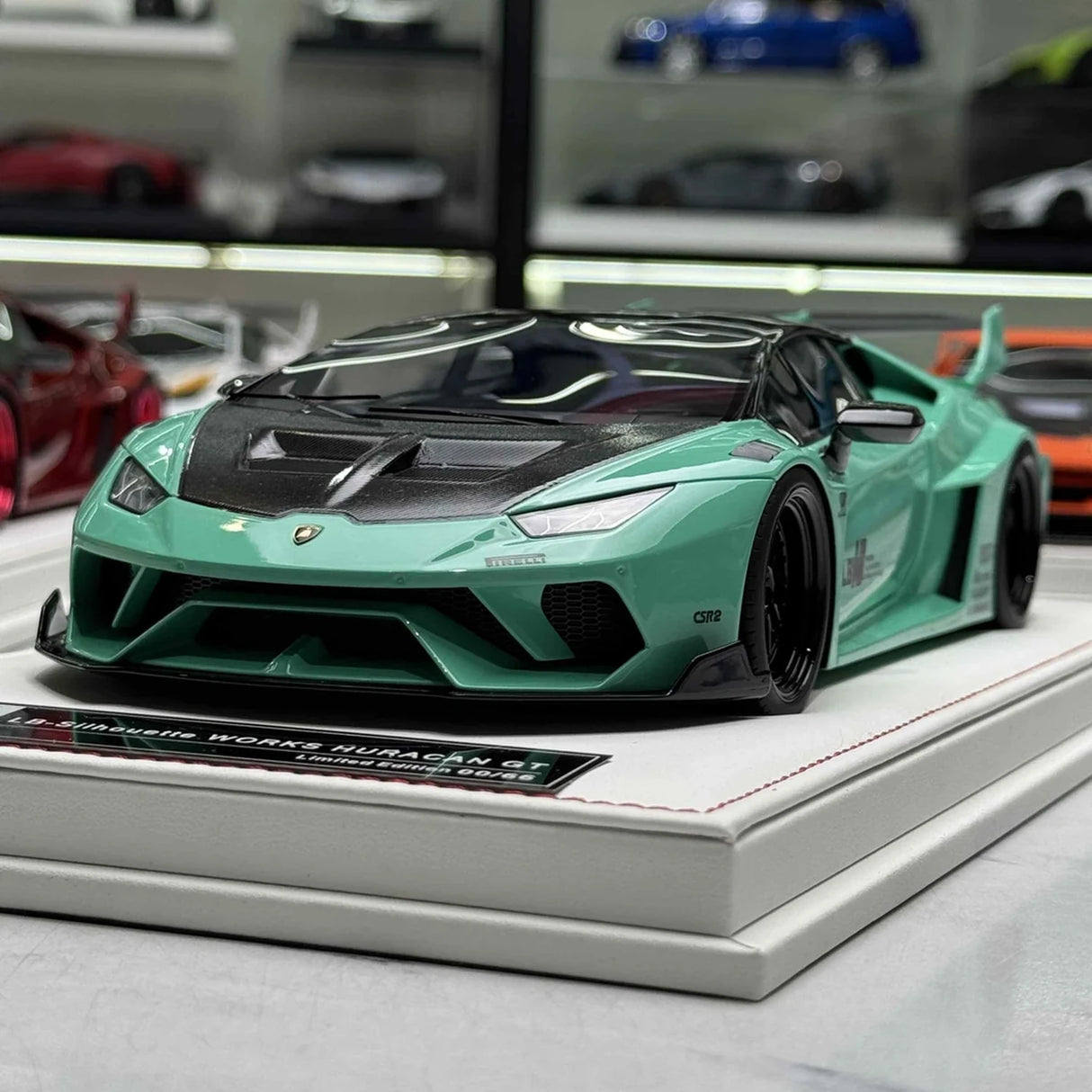 IVY Lamborghini 2014 Huracan LP610-4 LB-Works Tiffany Blue 1:18 – Resina Modelo de Resina de Coleção