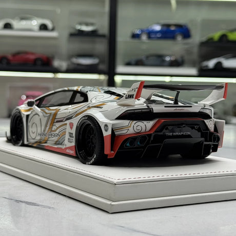 IVY Lamborghini 2014 Huracan LP610-4 LB-Works White 1:18 – Sammelobjekt-Resin-Modellharz