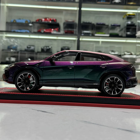 IVY Lamborghini 2018 Urus LB-Works Purple Gradient 1:18 – Sammelobjekt-Harzmodell-Harz