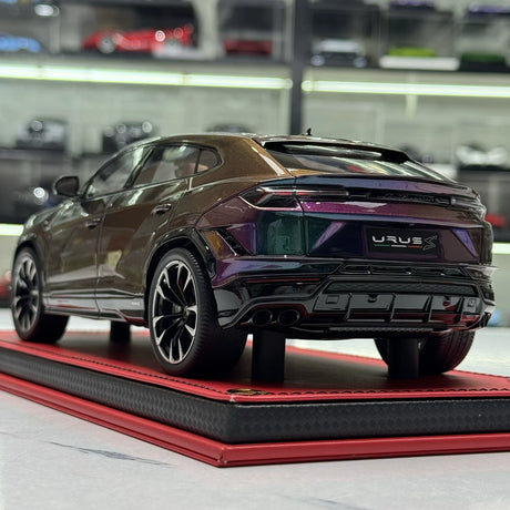 IVY Lamborghini 2018 Urus LB-Works Purple Gradient 1:18 – Sammelobjekt-Harzmodell-Harz