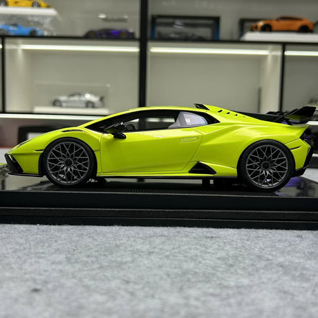IVY Lamborghini 2021 Huracan STO Green 1:18 – Sammelobjekt-Resin-Modellharz