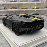 [IVY] 1:18 Lamborghini 2023 Revuelto Black Model Car Resin