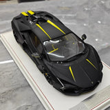 [IVY] 1:18 Lamborghini 2023 Revuelto Black Model Car Resin