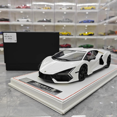 [IVY] 1:18 Lamborghini 2023 Revuelto White Model Car Resin