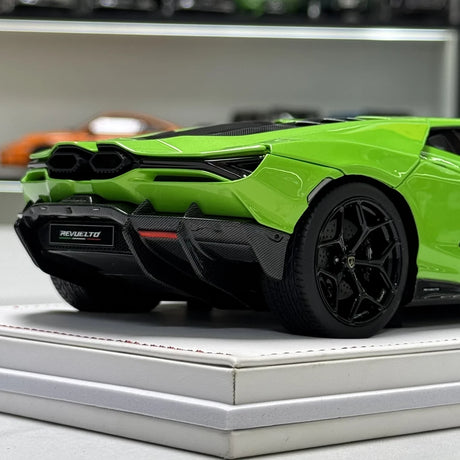 IVY Lamborghini 2023 Revuelto Green 1:18 – Sammelobjekt-Resin-Modellharz