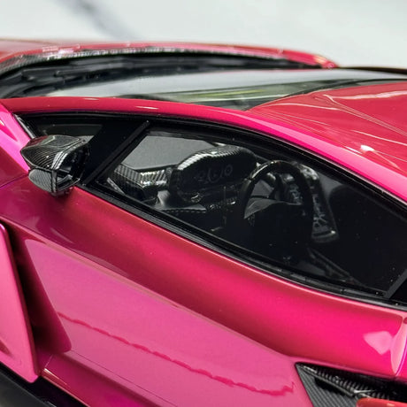 IVY Lamborghini 2023 Revuelto Pink 1:18 – Sammelobjekt-Resin-Modellharz