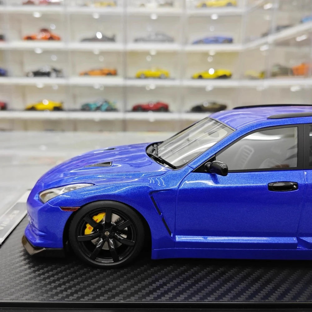 [IVY] 1:18 Nissan 2022 Stagea R35 Wagon Blue Model Car Resin