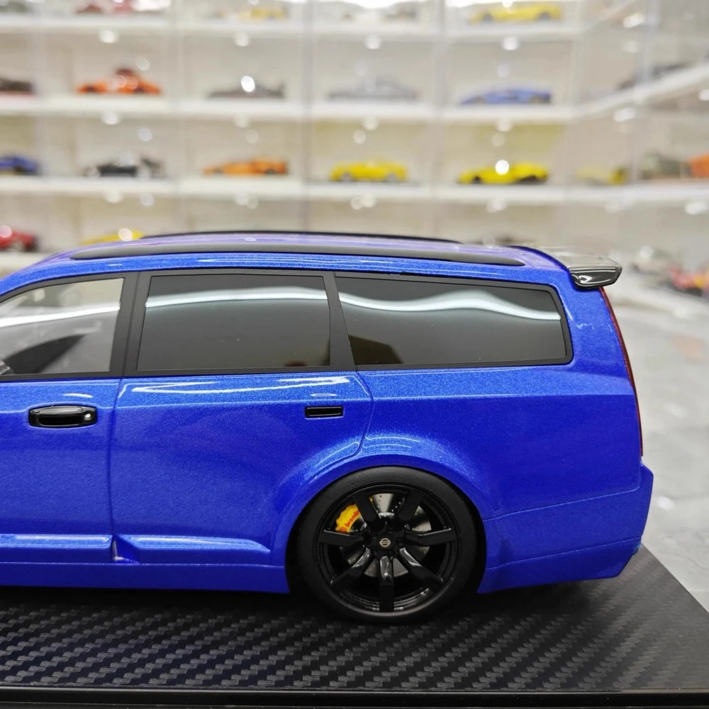 [IVY] 1:18 Nissan 2022 Stagea R35 Wagon Blue Model Car Resin