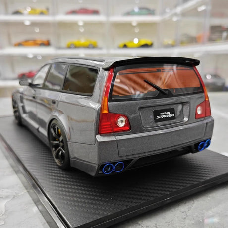 [IVY] 1:18 Nissan 2022 Stagea R35 Wagon Gray Model Car Resin