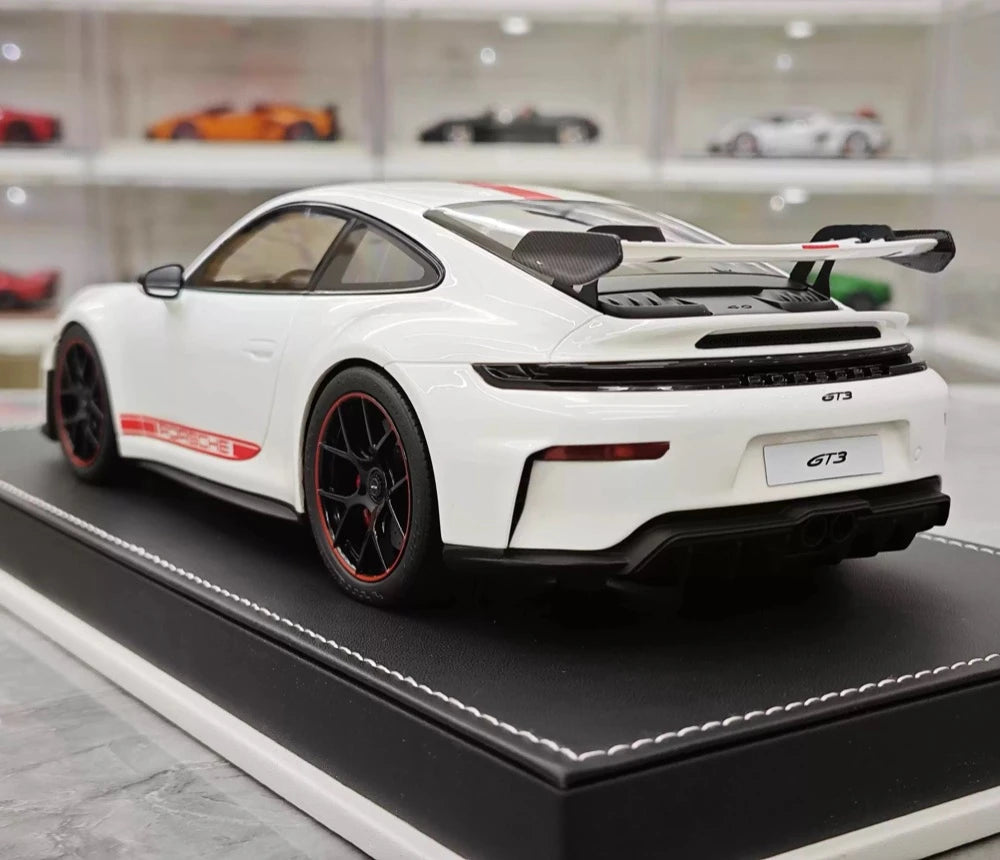 [IVY] 1:18 Porsche 2022 911 992 GT3 White Model Car Resin