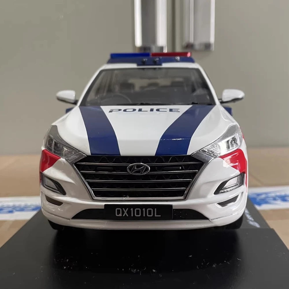 [IXO] 1:18 Hyundai 2019 Tucson SPF Police Model Car Die-Cast