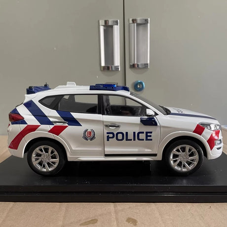 [IXO] 1:18 Hyundai 2019 Tucson SPF Police Model Car Die-Cast