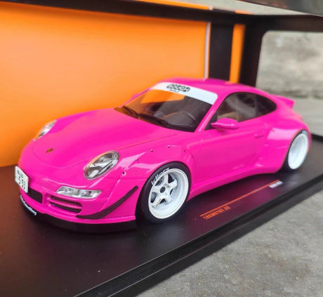 [IXO] 1:18 Porsche 2004 911 997 RWB Pink Model Car Die-Cast