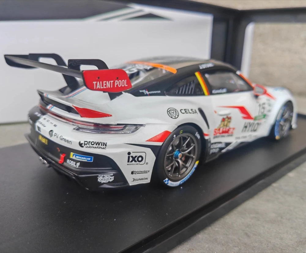 [IXO] 1:18 Porsche 2024 911 GT3 Cup #15 Porsche Cup Model Car Die-Cast