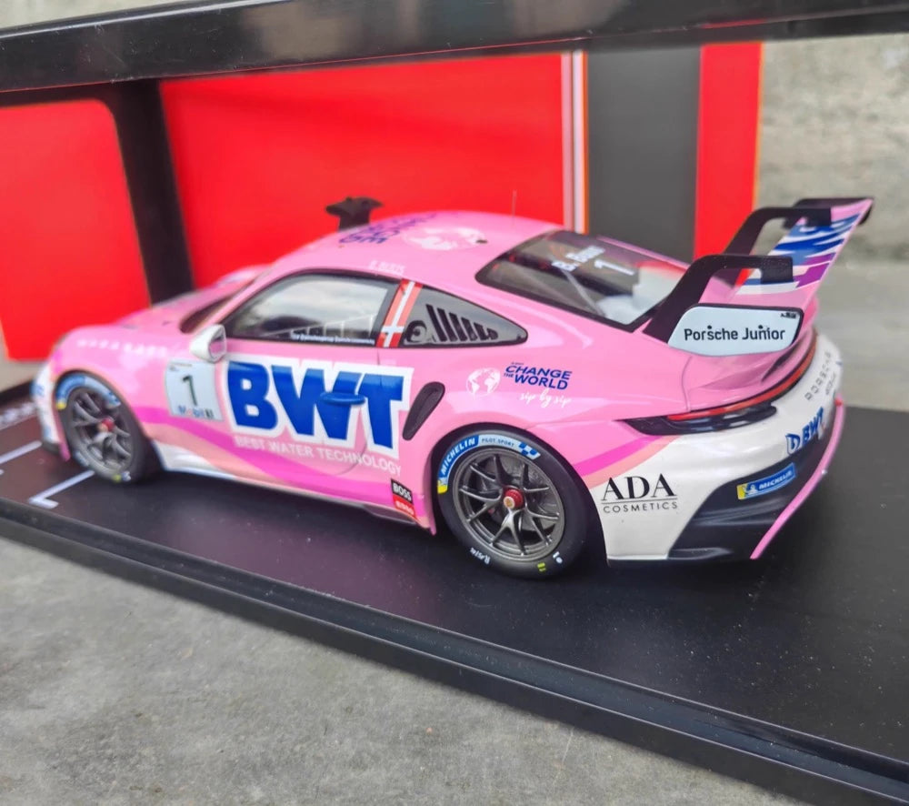 [IXO] 1:18 Porsche 2025 911 GT3 Cup #1 Porsche Carrera Cup Model Car Die-Cast