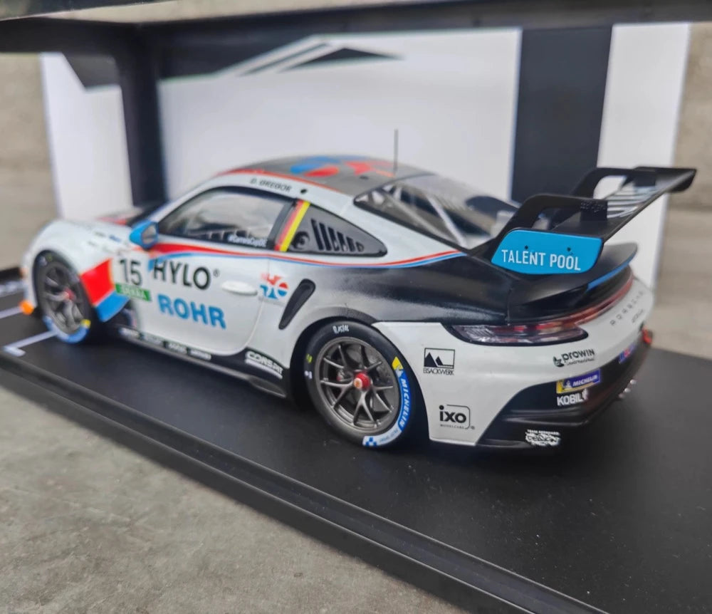 [IXO] 1:18 Porsche 2025 911 GT3 Cup #15 Team75 Porsche Carrera Cup Model Car Die-Cast