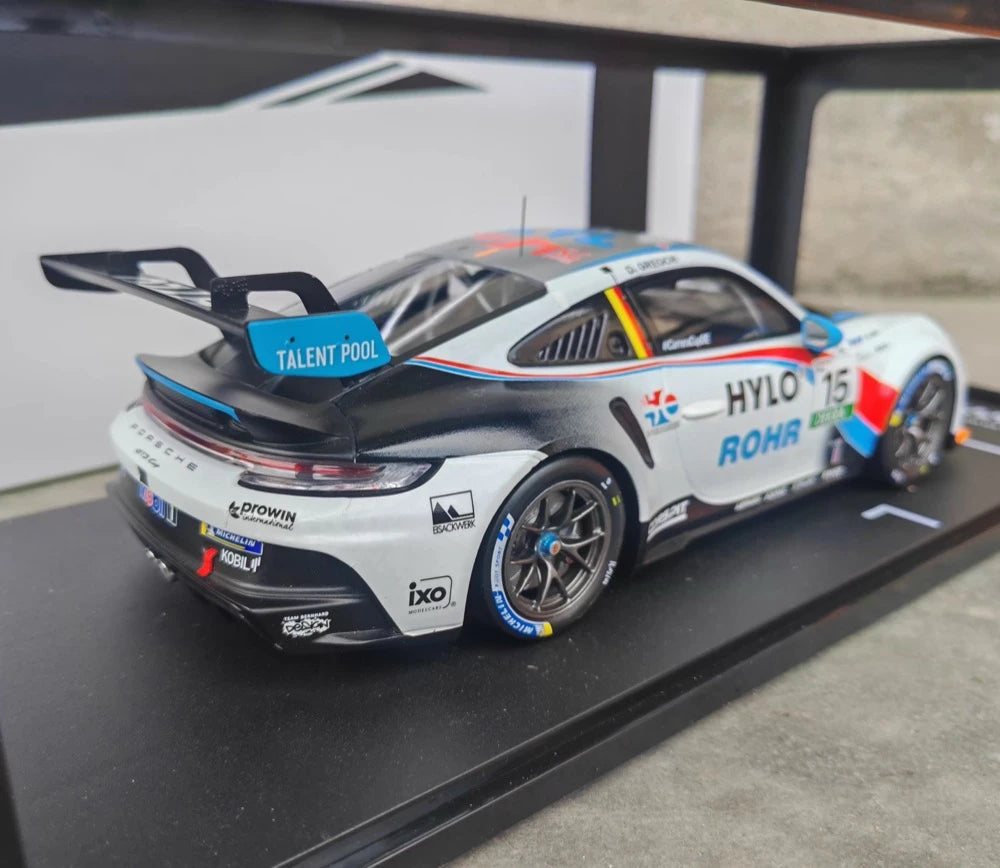 [IXO] 1:18 Porsche 2025 911 GT3 Cup #15 Team75 Porsche Carrera Cup Model Car Die-Cast