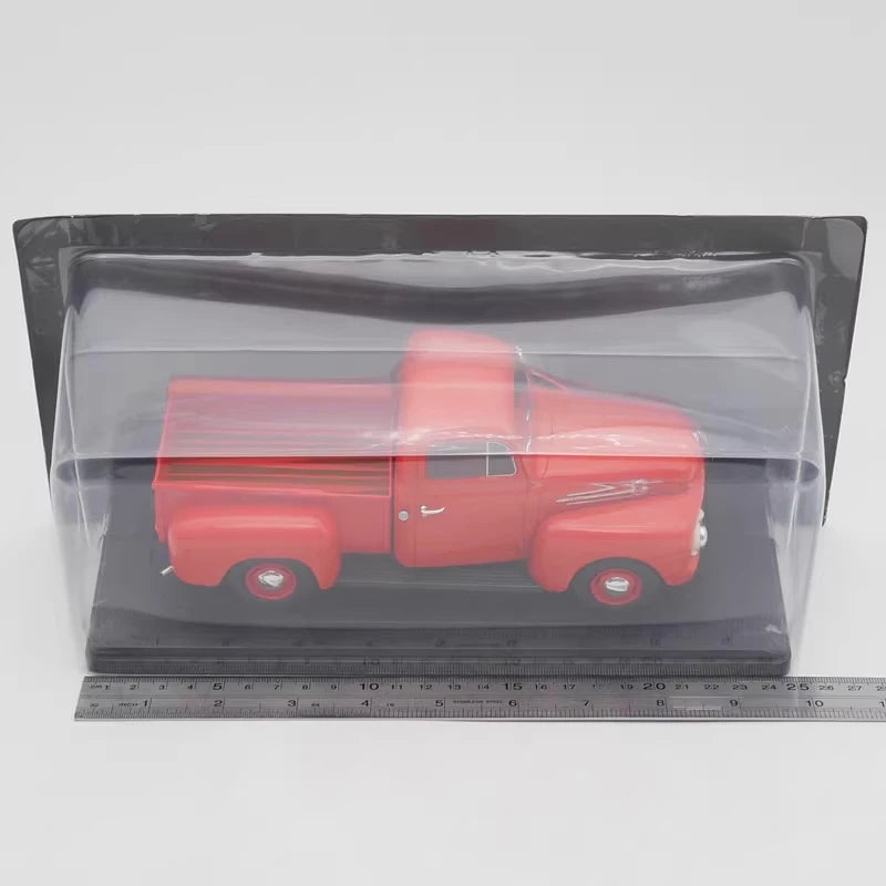 [IXO] 1:24 Ford 1952 F-1 Red Model Car Die-Cast