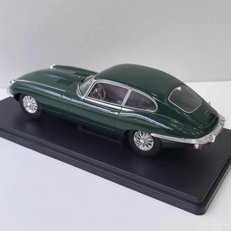 [IXO] 1:24 Jaguar 1963 E-Type Green Model Car Die-Cast