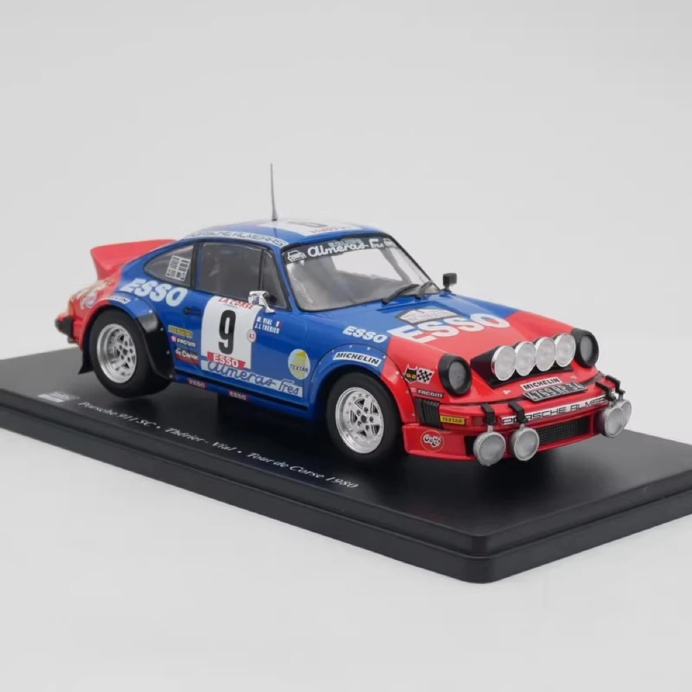 [IXO] 1:24 Porsche 1980 911 SC WRC #9 Model Car Die-Cast