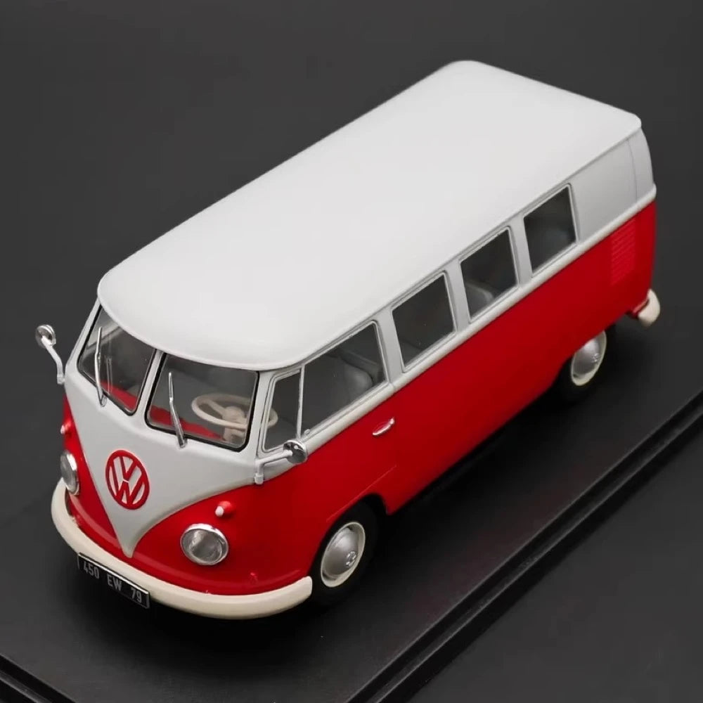 [IXO] 1:24 Volkswagen 1960 T1B Red Model Car Die-Cast