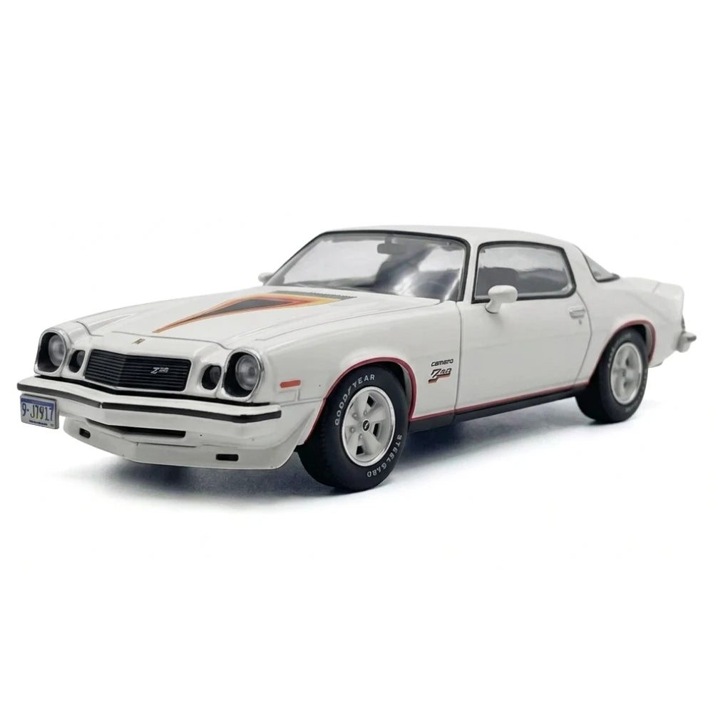 [IXO] 1:43 Chevrolet 1977 Camaro Z28 White Model Car Die-Cast