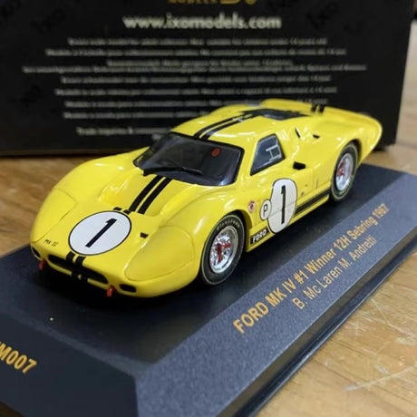 [IXO] 1:43 Ford 1967 GT40 MK IV #1 Winner 12H Sebring modellino di auto Die-Cast