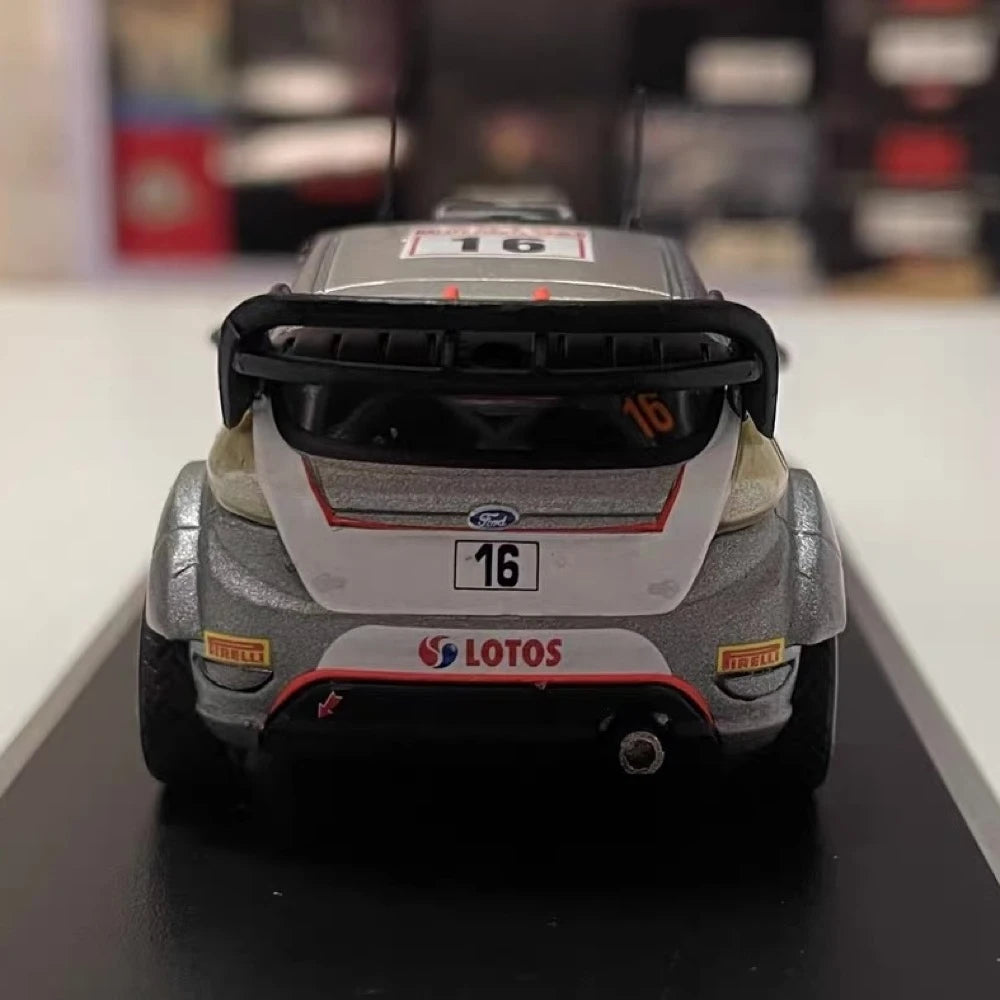 [IXO] 1:43 Ford 2015 Fiesta RS WRC #16 Model Car Die-Cast