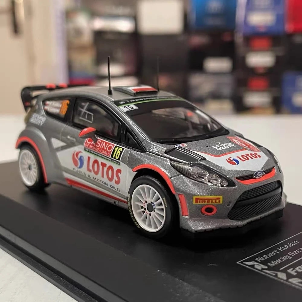 [IXO] 1:43 Ford 2015 Fiesta RS WRC #16 Model Car Die-Cast