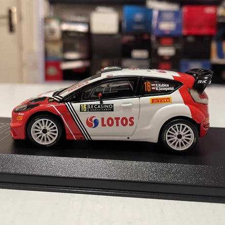 [IXO] 1:43 Ford 2016 Fiesta RS WRC #16 Model Car Die-Cast