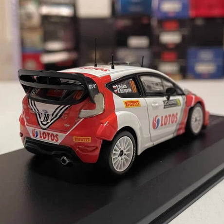 [IXO] 1:43 Ford 2016 Fiesta RS WRC #16 Model Car Die-Cast