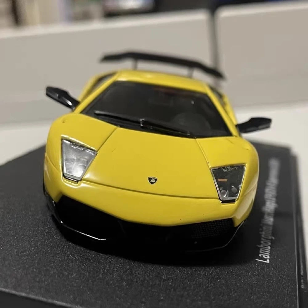 [IXO] 1:43 Lamborghini 2009 Murcielago LP670-4 SuperVeloce Yellow Model Car Die-Cast