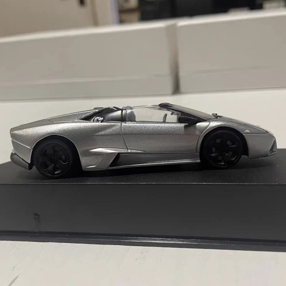 [IXO] 1:43 Lamborghini 2009 Reventon Roadster Silver Model Car Die-Cast