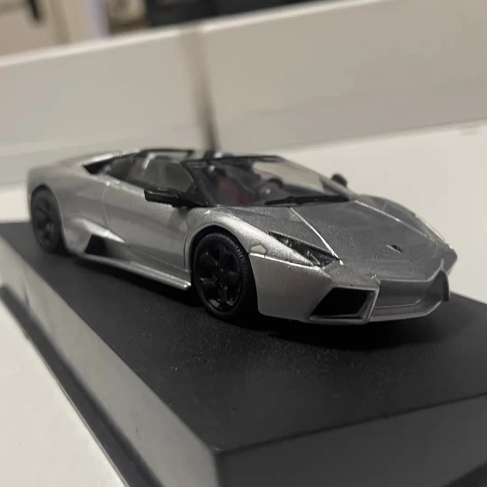[IXO] 1:43 Lamborghini 2009 Reventon Roadster Silver Model Car Die-Cast