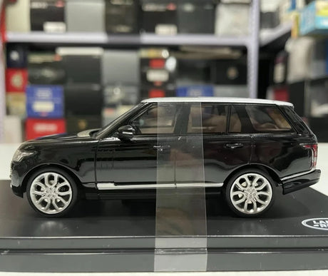 [IXO] 1:43 Land Rover 2013 Range Rover musta pienoismalli Die-Cast