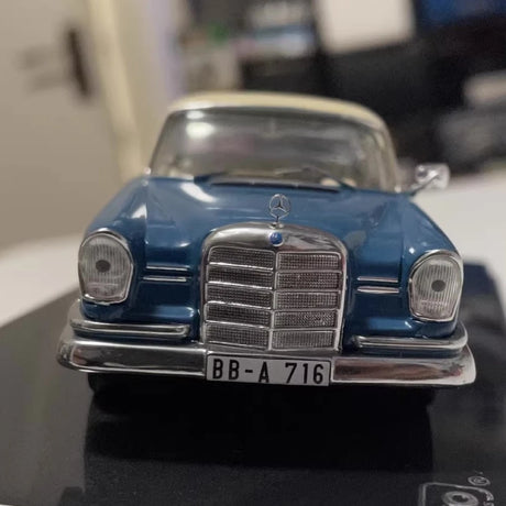 [IXO] 1:43 Mercedes-Benz 1959 220 SE W112 Blue Model Car Die-Cast