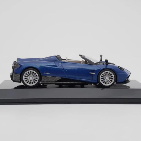 [IXO] 1:43 Pagani 2017 Huayra Roadster Blue Model Car Die-Cast